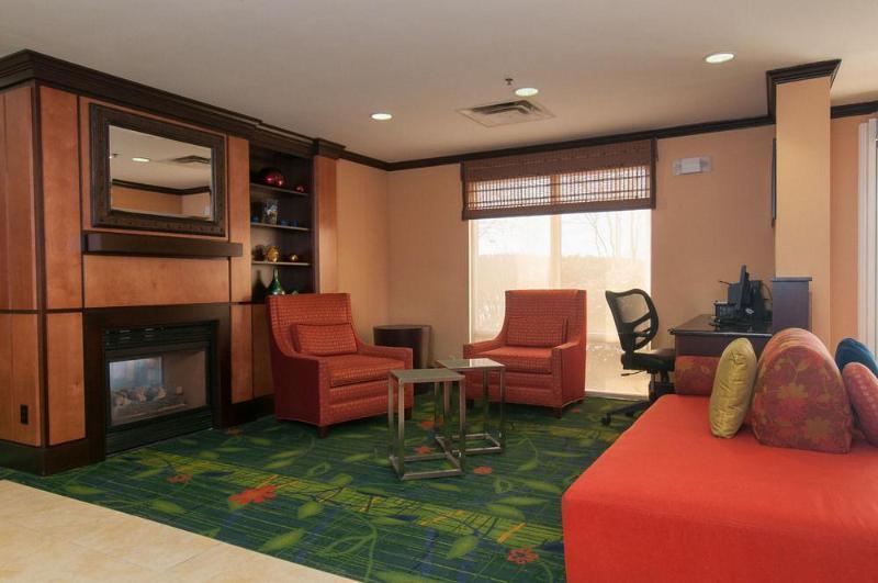 Fairfield Inn & Suites Columbia Northeast Экстерьер фото